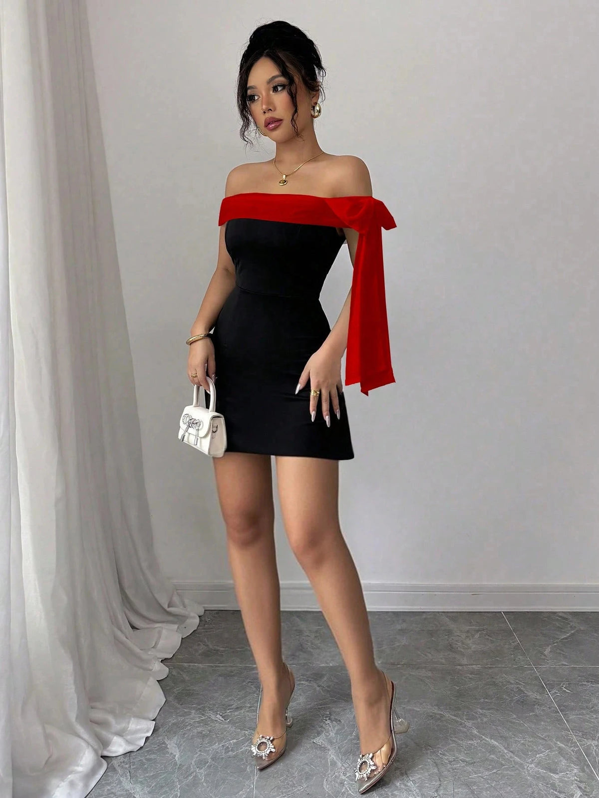 Women Elegant Off Shoulder Bodycon Polyester Dress With Lace Trim