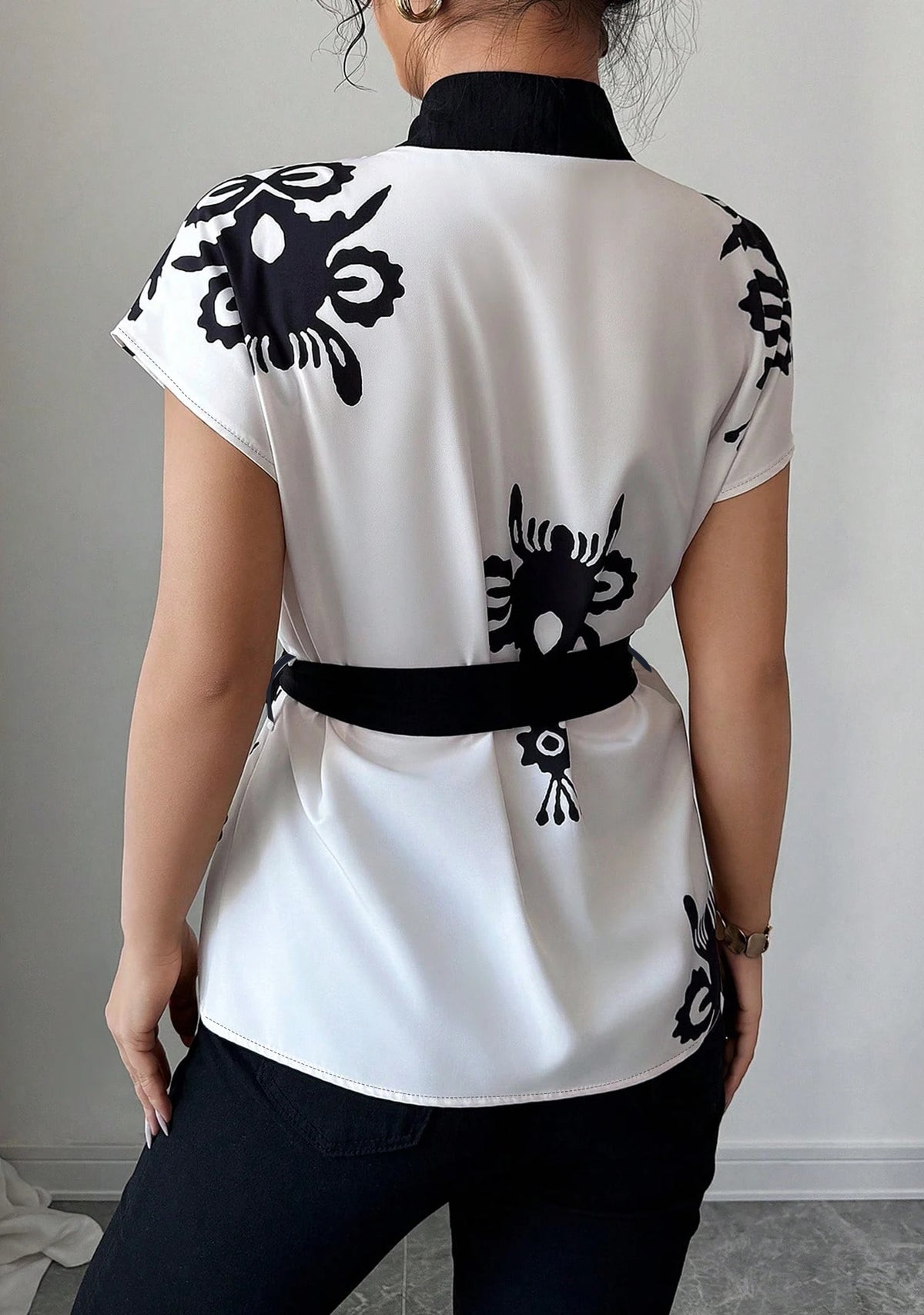 Floral Print Waist Cinching Short Sleeve Casual Blouse for Women