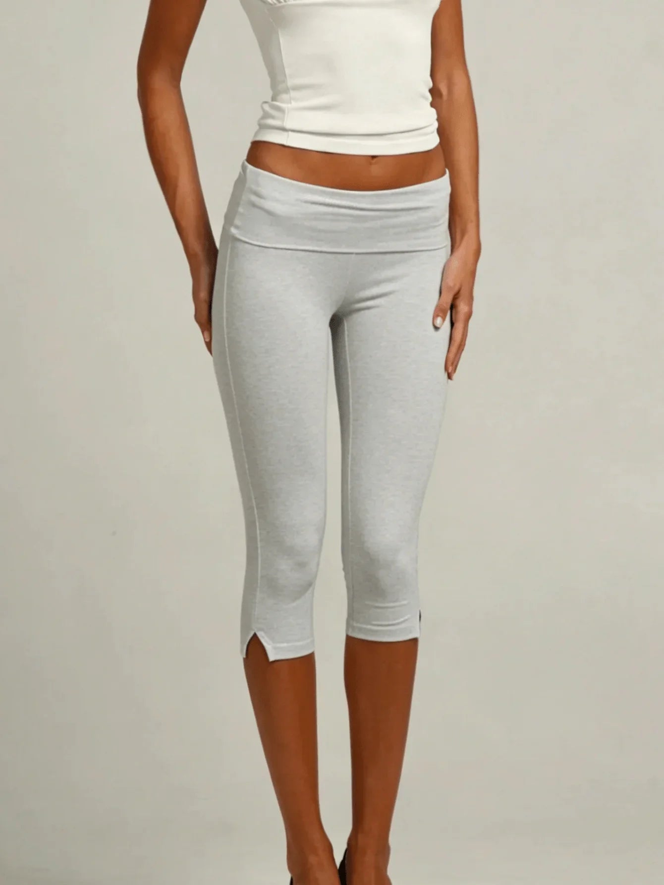 Women's Retro Low Waist Capri Leggings With Fold Over Waistband
